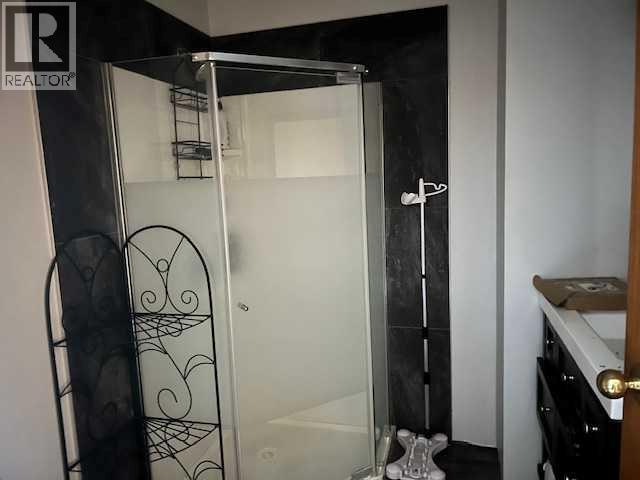 6 1 Avenue Property Photo 12