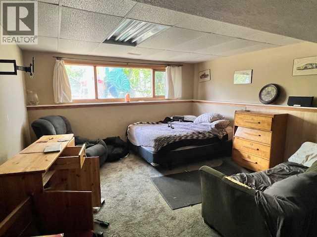 6 1 Avenue Property Photo 16