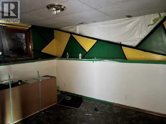 6 1 Avenue Property Photo 20