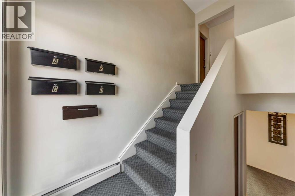 5619 46 Street Property Photo 3
