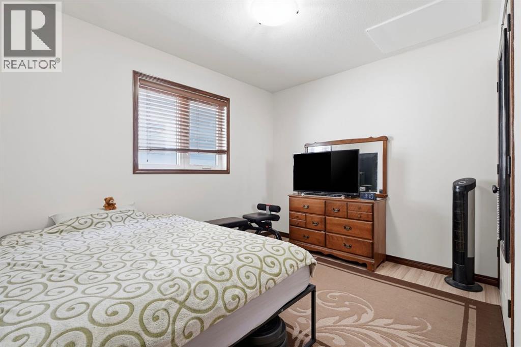 148 Vickers Close Property Photo 17