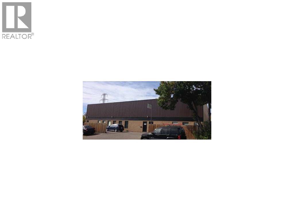 4213 16a Street Se Property Photo 1
