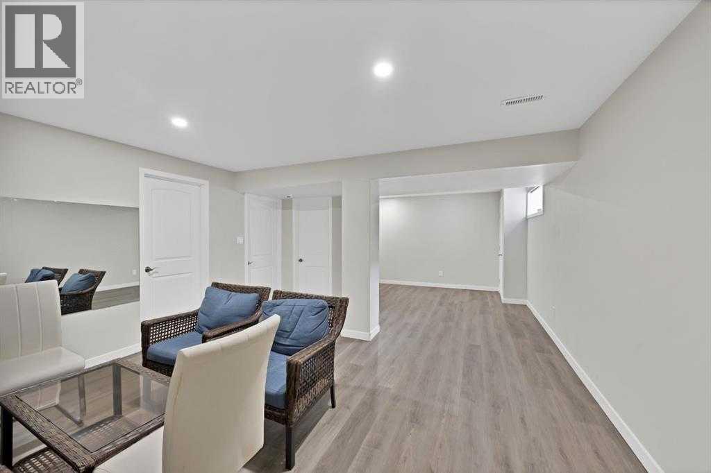 2386 Fairways Circle S Property Photo 31