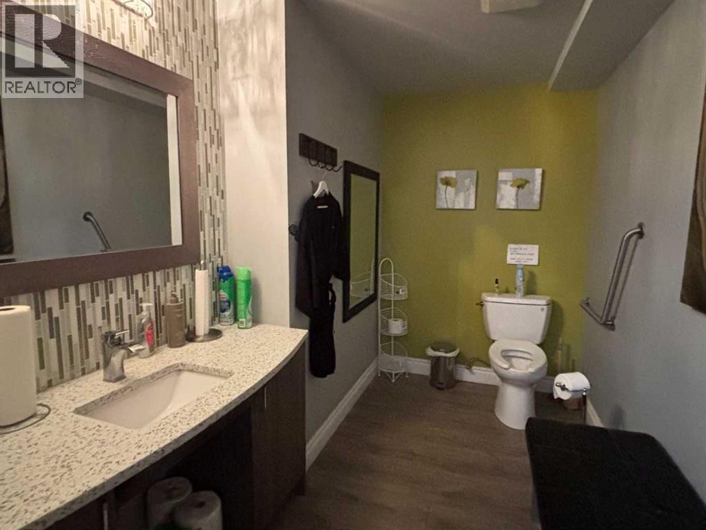 123 Anywhere Avenue Nw Property Photo 6