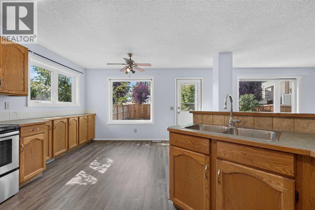 446 Harvest Hills Drive Ne Property Photo 22