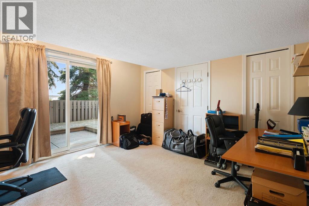 140 Glamis Terrace Sw Property Photo 15