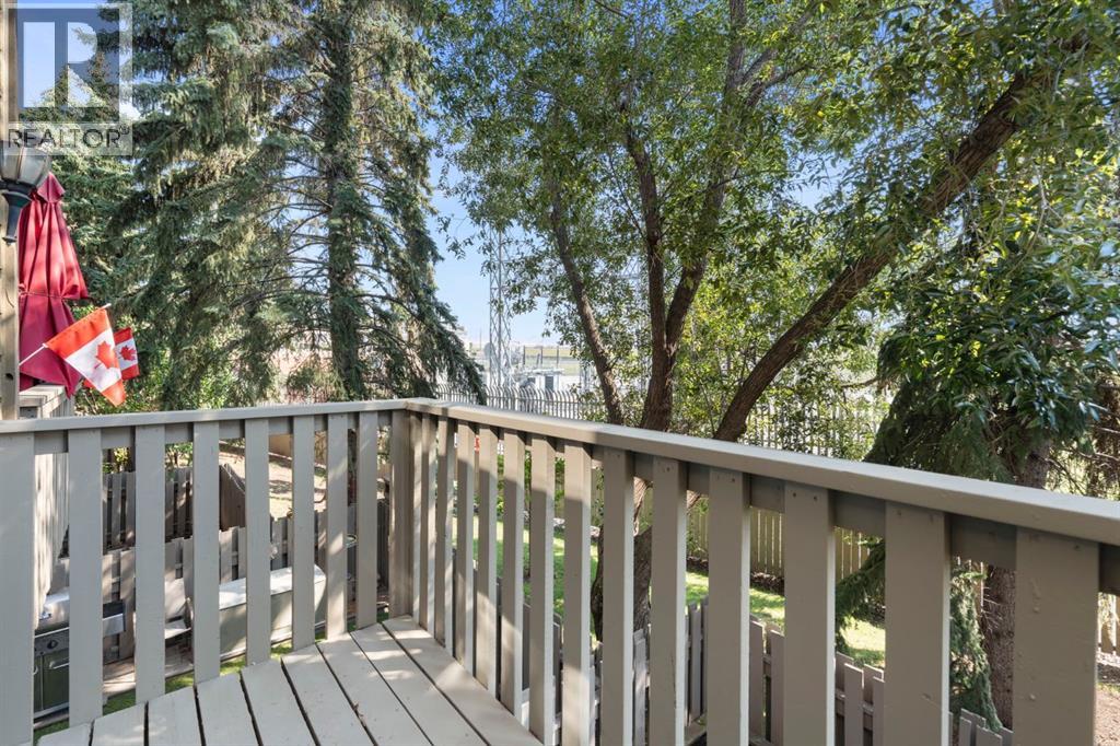 140 Glamis Terrace Sw Property Photo 21