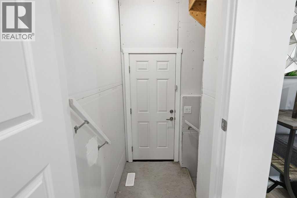 55 Heritage Manor Property Photo 33