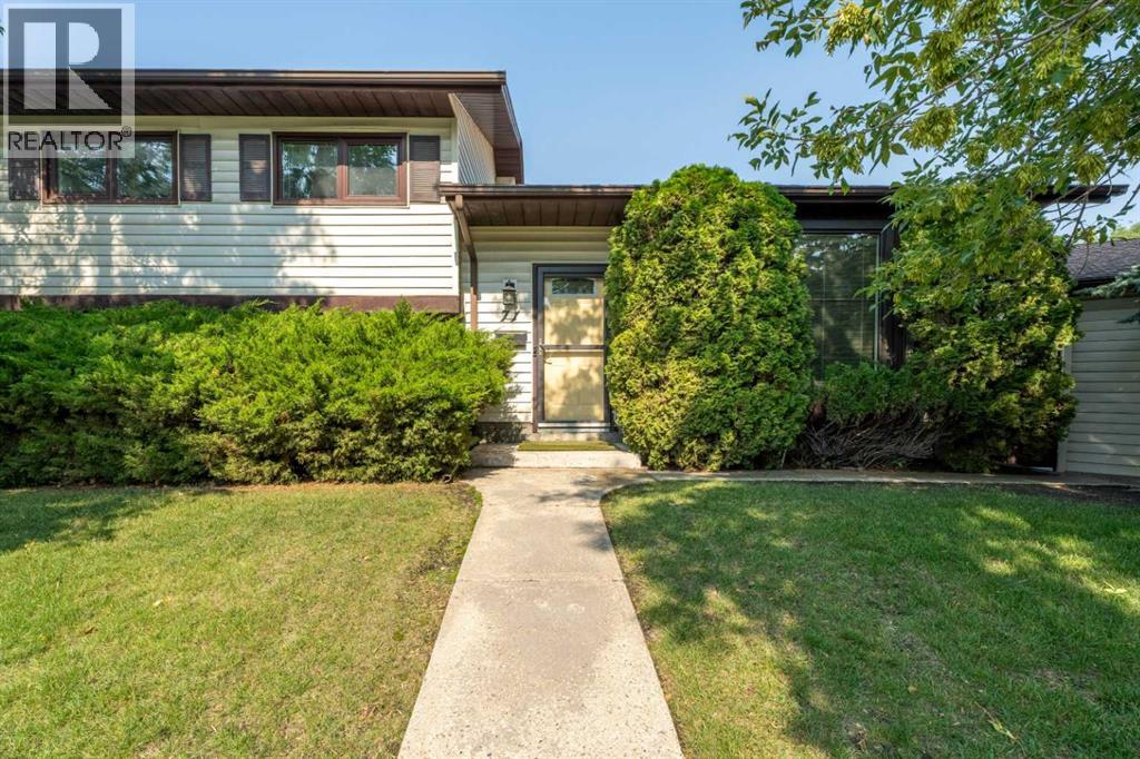 71 Templewood Road Ne Photo de la propriété 1