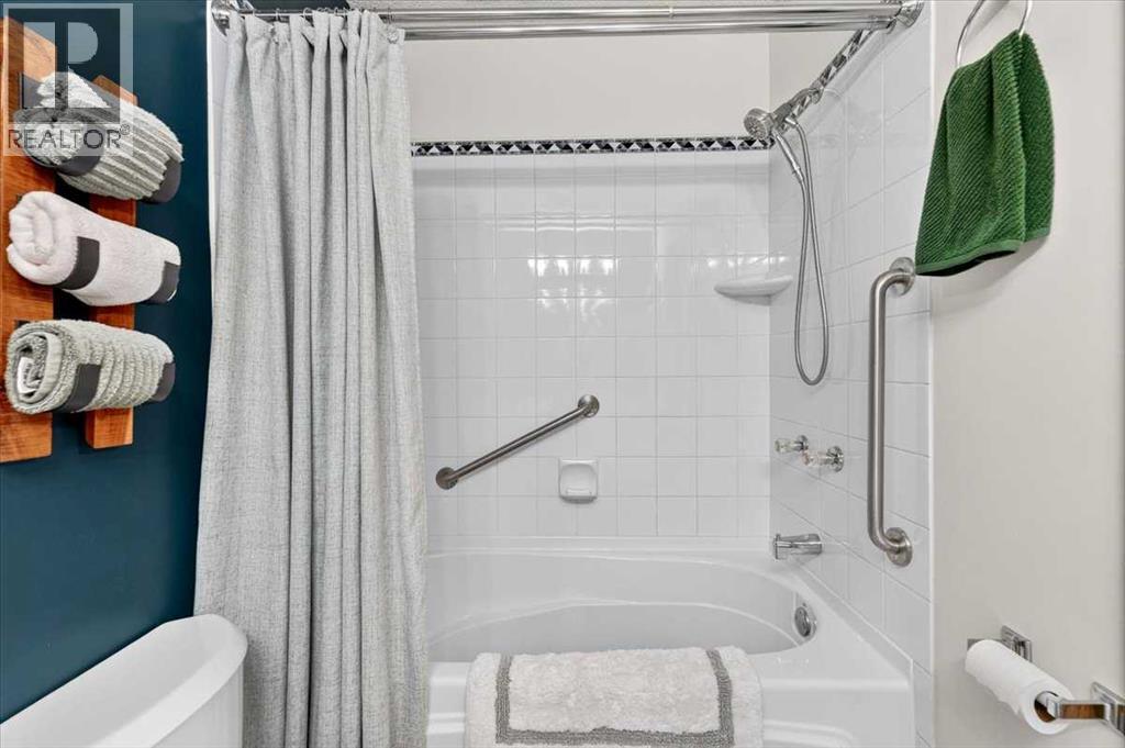 74 San Diego Manor Ne Property Photo 28