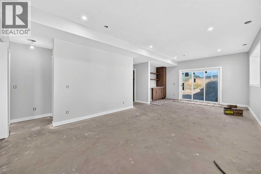 83 Crestridge Heights Sw Property Photo 26