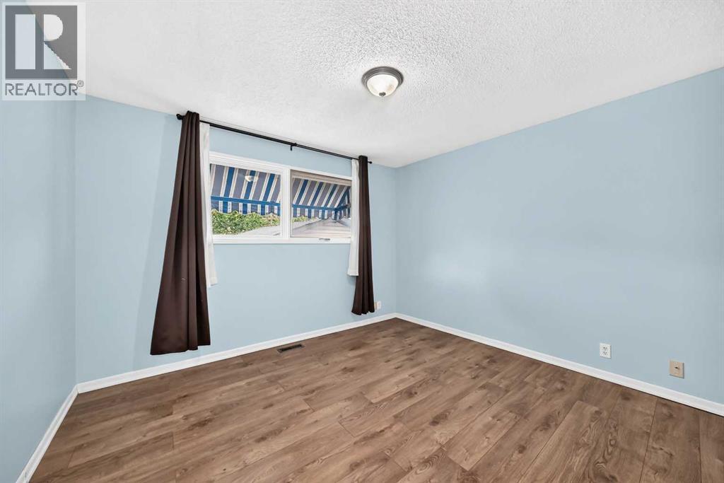 19 Falshire Drive Ne Property Photo 18