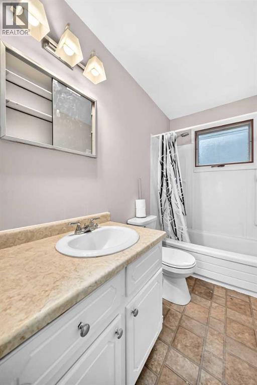 19 Falshire Drive Ne Property Photo 26