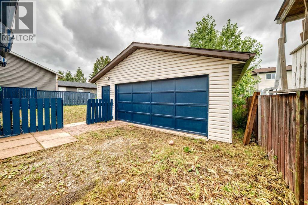 19 Falshire Drive Ne Property Photo 39