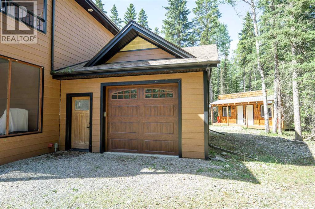 370040 Range Road 6-3 Property Photo 6