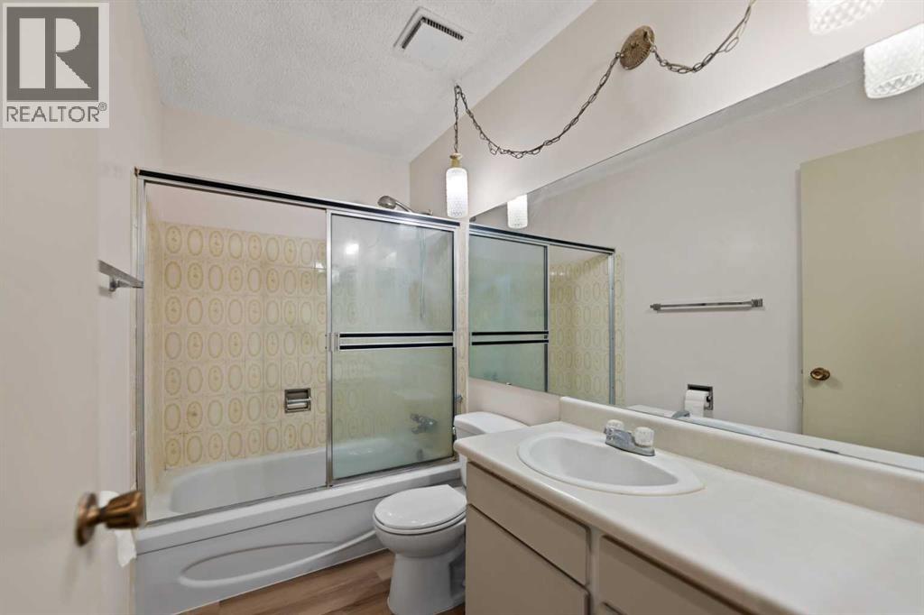 224 Berwick Way Nw Property Photo 13
