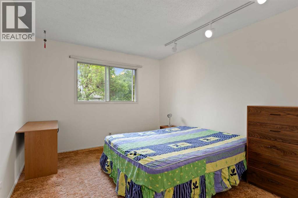 224 Berwick Way Nw Property Photo 17