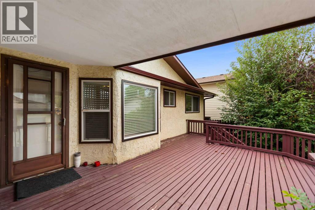 224 Berwick Way Nw Property Photo 34