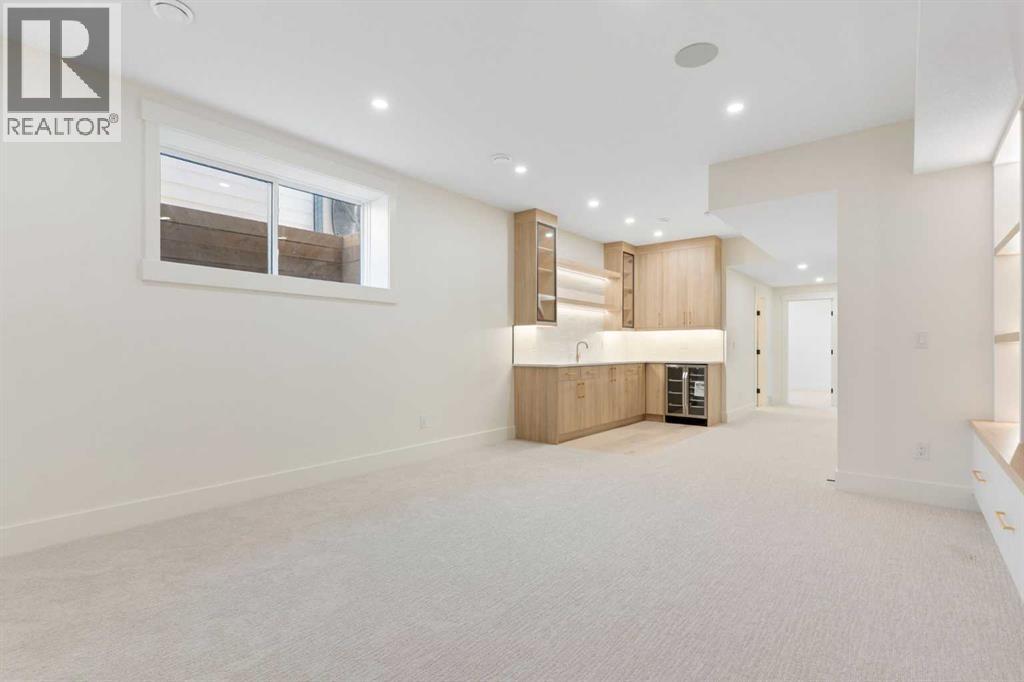 528 52 Avenue Sw Property Photo 43