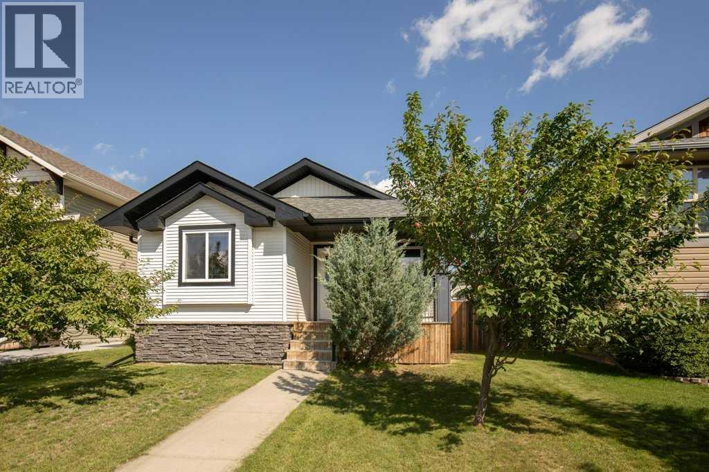 22 Valley Crescent Property Photo 1