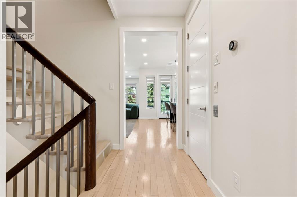 424 Aspen Meadows Hill Sw Property Photo 3