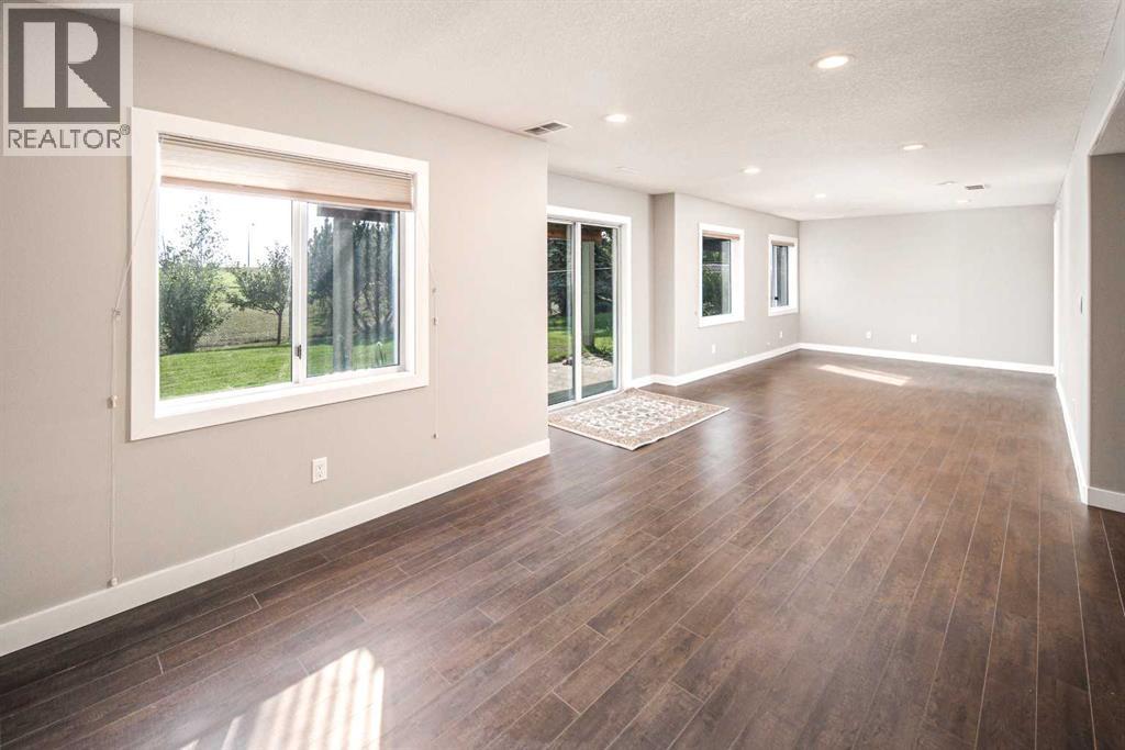 131 Edgebrook Close Nw Property Photo 28