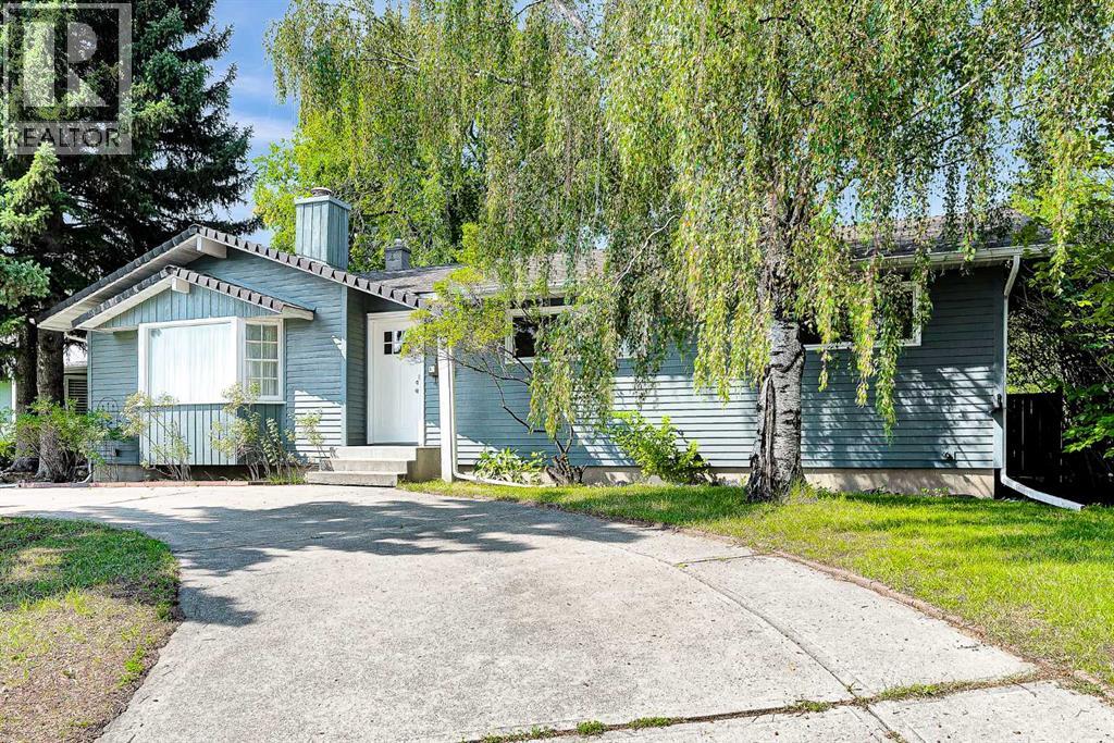 7819 7 Street SW Property Photo 1