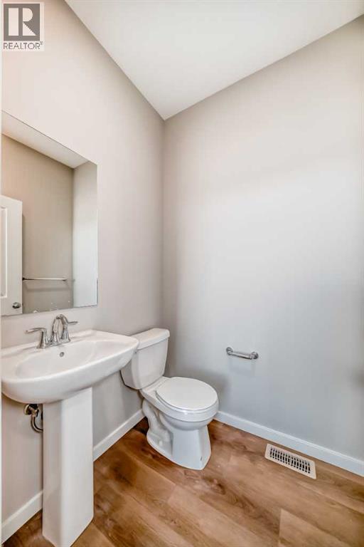 61 Monarch Boulevard Property Photo 11