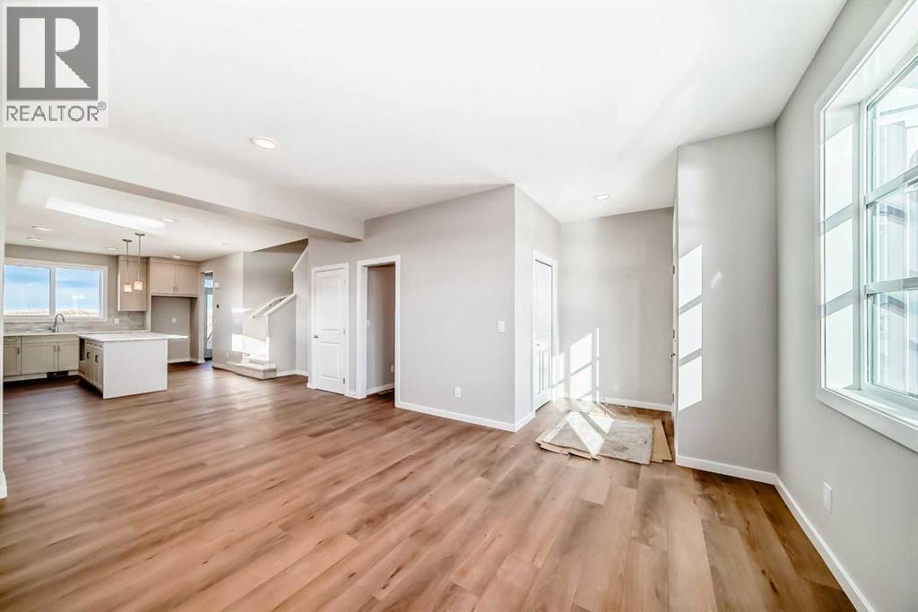 61 Monarch Boulevard Property Photo 13