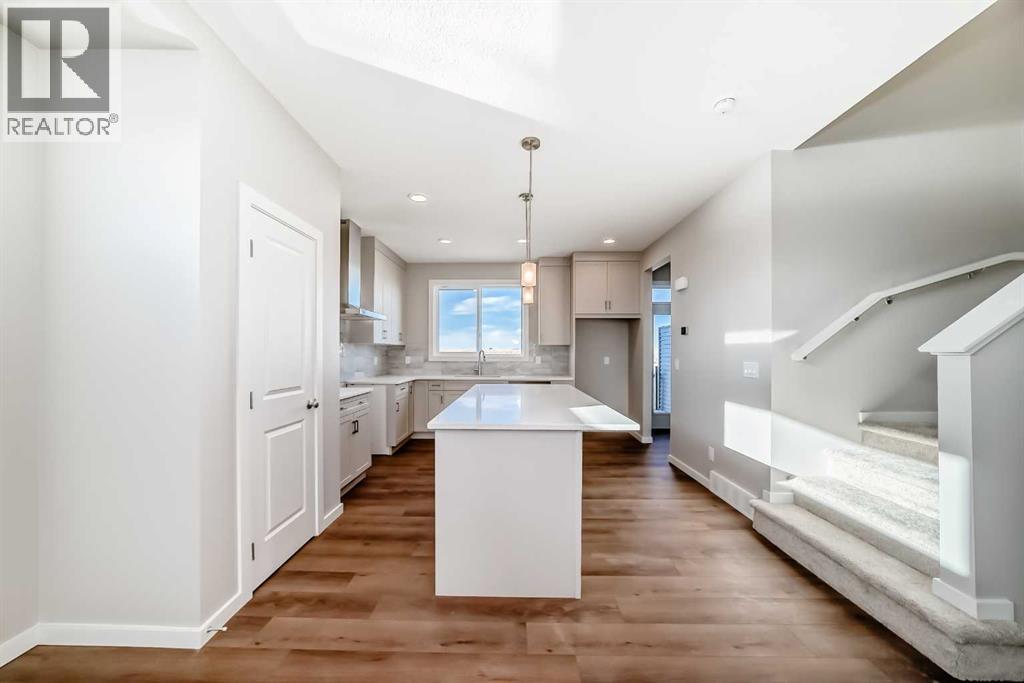 61 Monarch Boulevard Property Photo 17