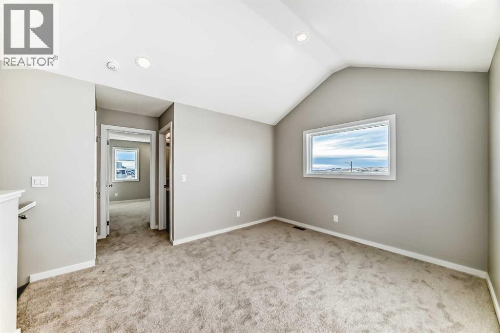 61 Monarch Boulevard Property Photo 21