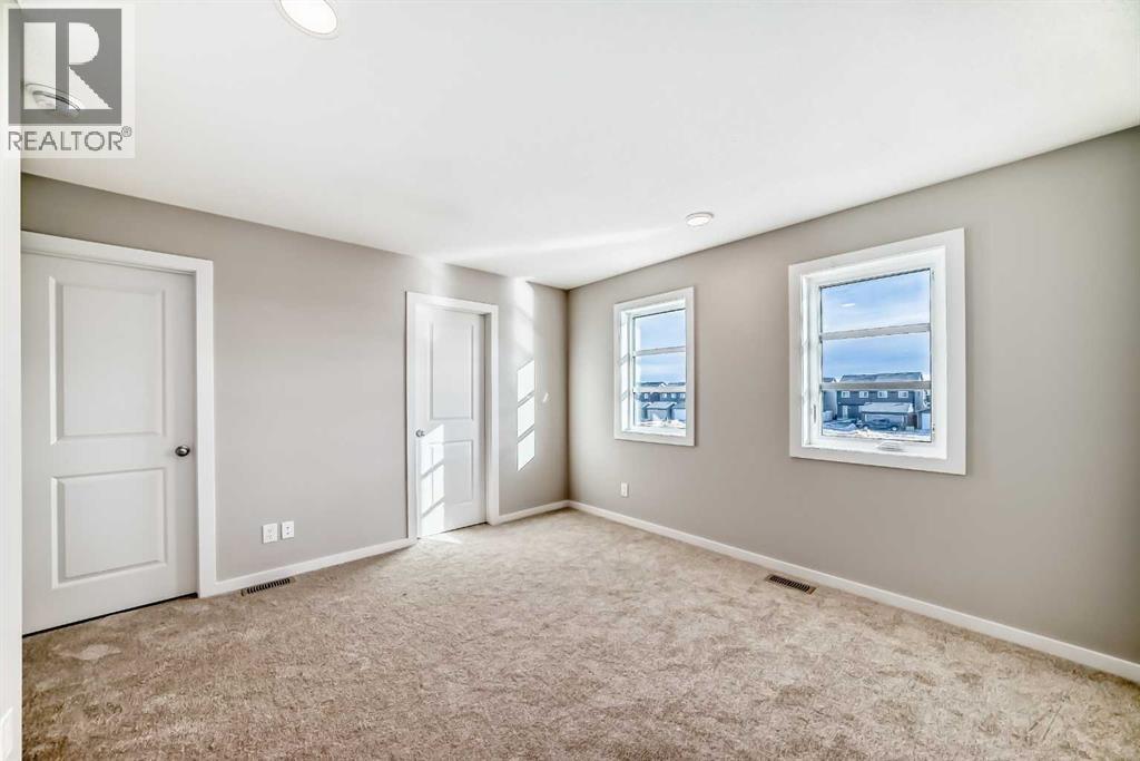 61 Monarch Boulevard Property Photo 23