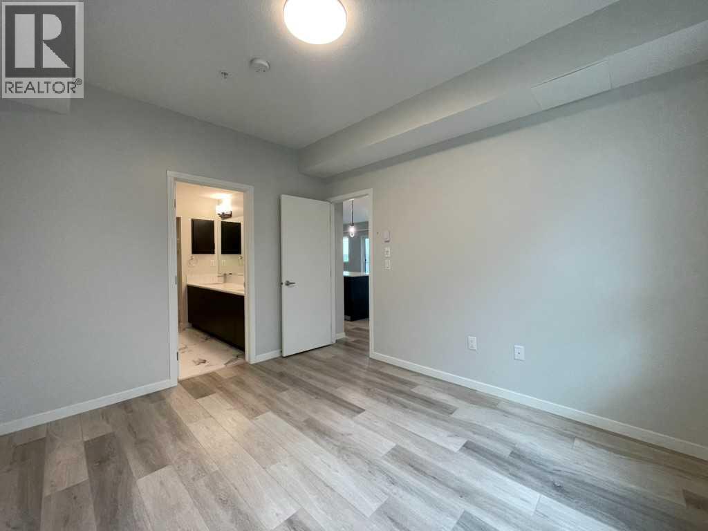 42 Cranbrook Gardens Southeast Property Photo 10