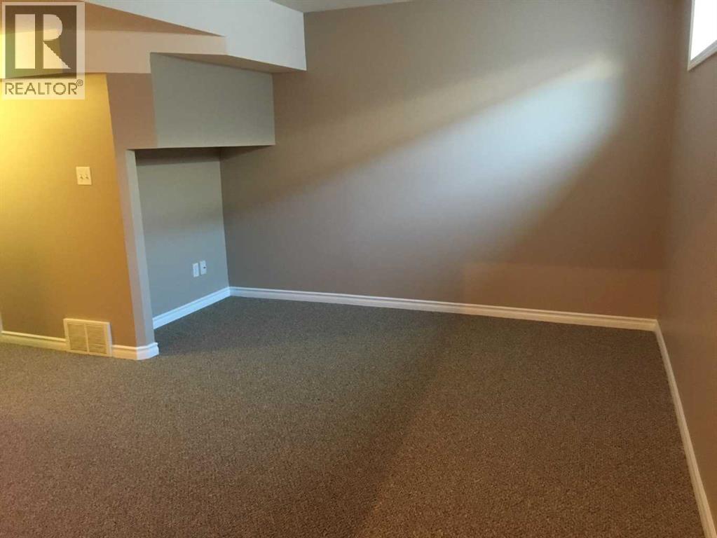10150 121 Avenue Property Photo 12