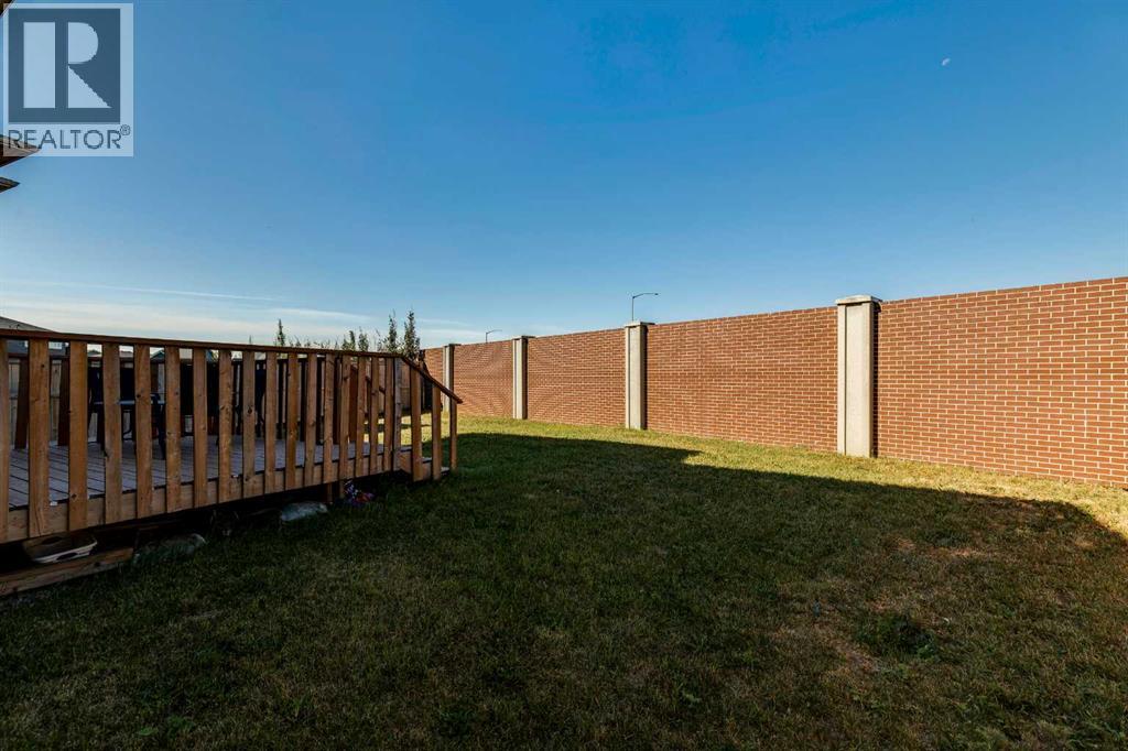215 Redstone Heights Ne Property Photo 41