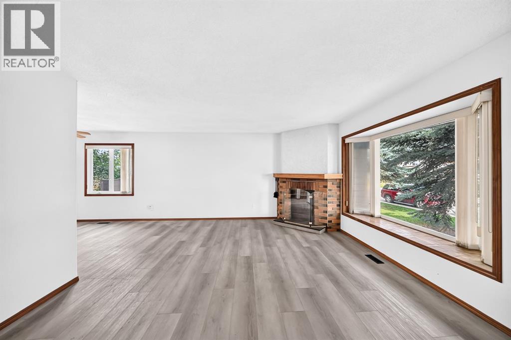 947 Maitland Way Ne Property Photo 13