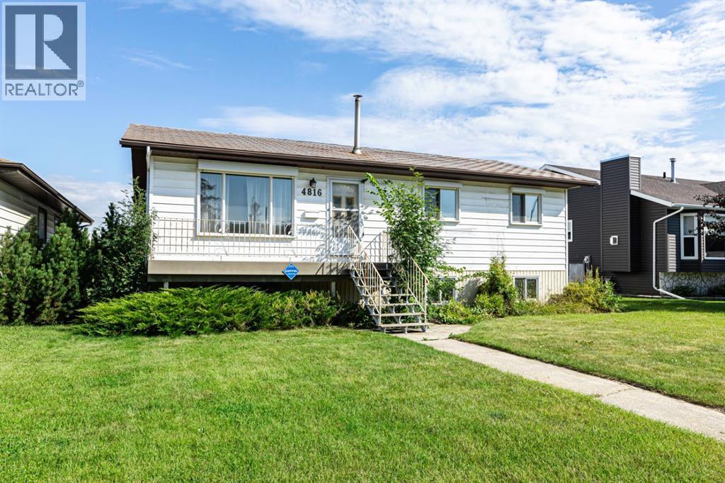 4816 44 Street Property Photo 1