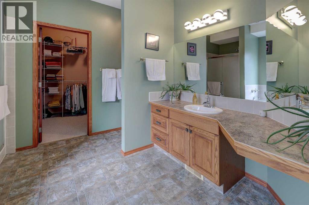 123 Hillview Road Property Photo 17