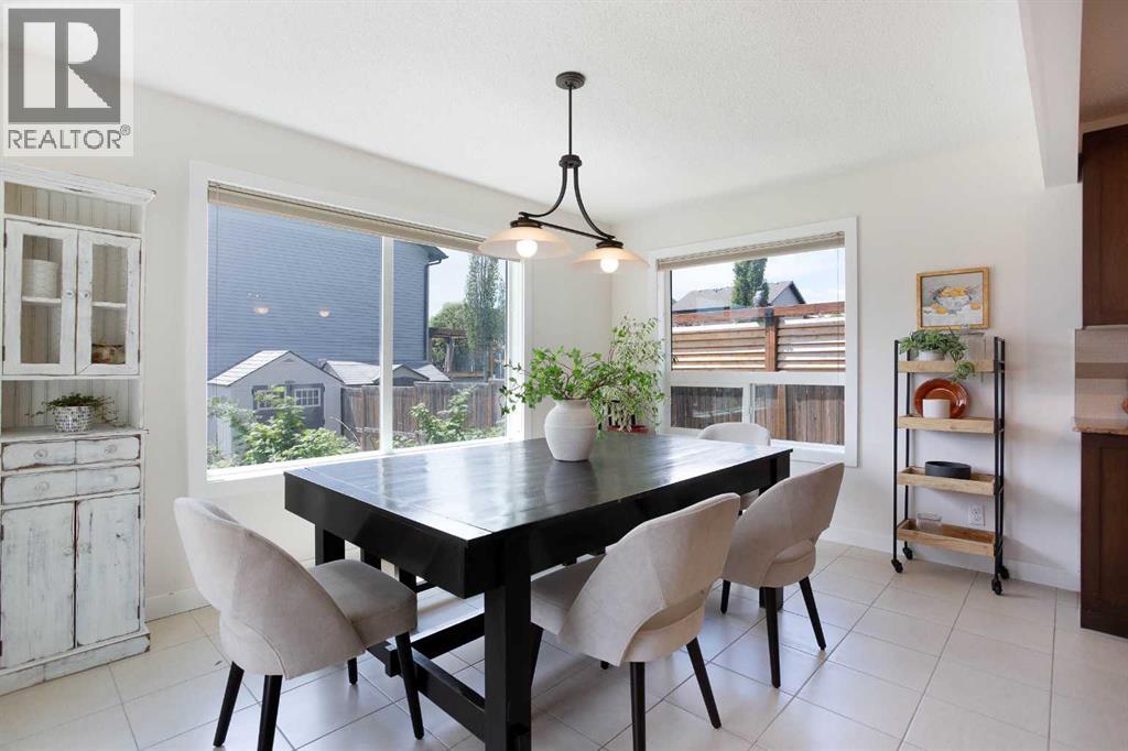 2 Kingston View Se Property Photo 13