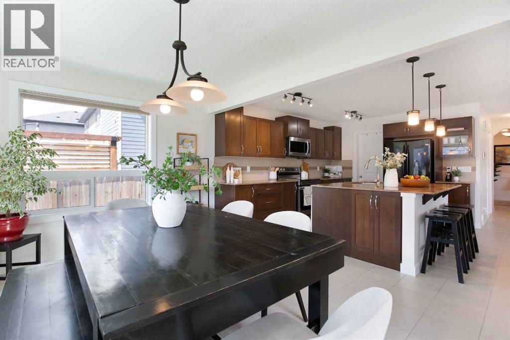 2 Kingston View Se Property Photo 15