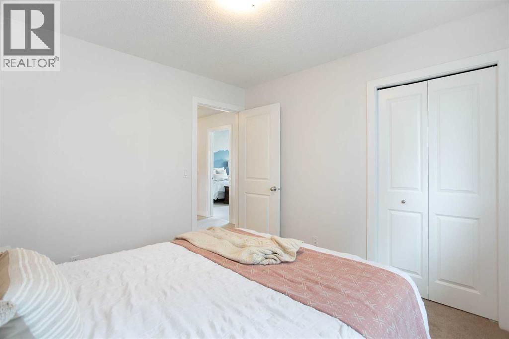 2 Kingston View Se Property Photo 26