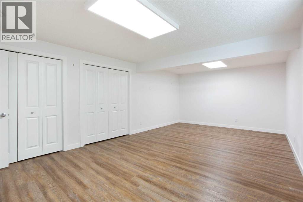 2 Kingston View Se Property Photo 39