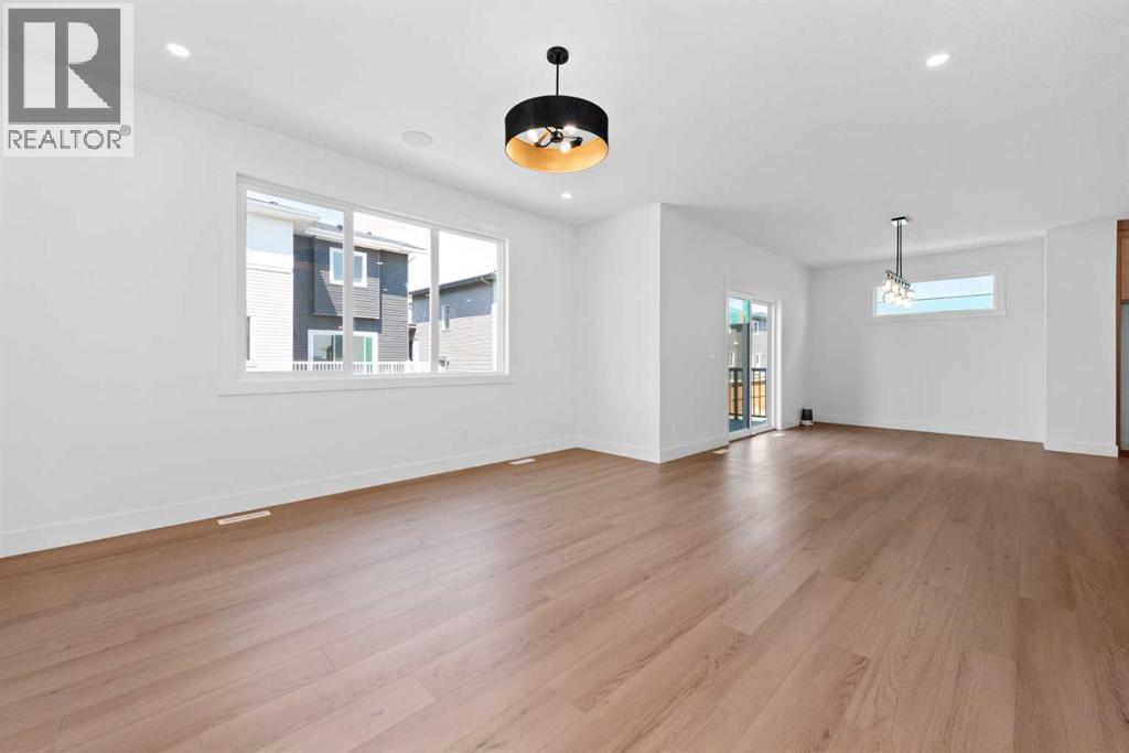 41 Waterford Place Property Photo 8