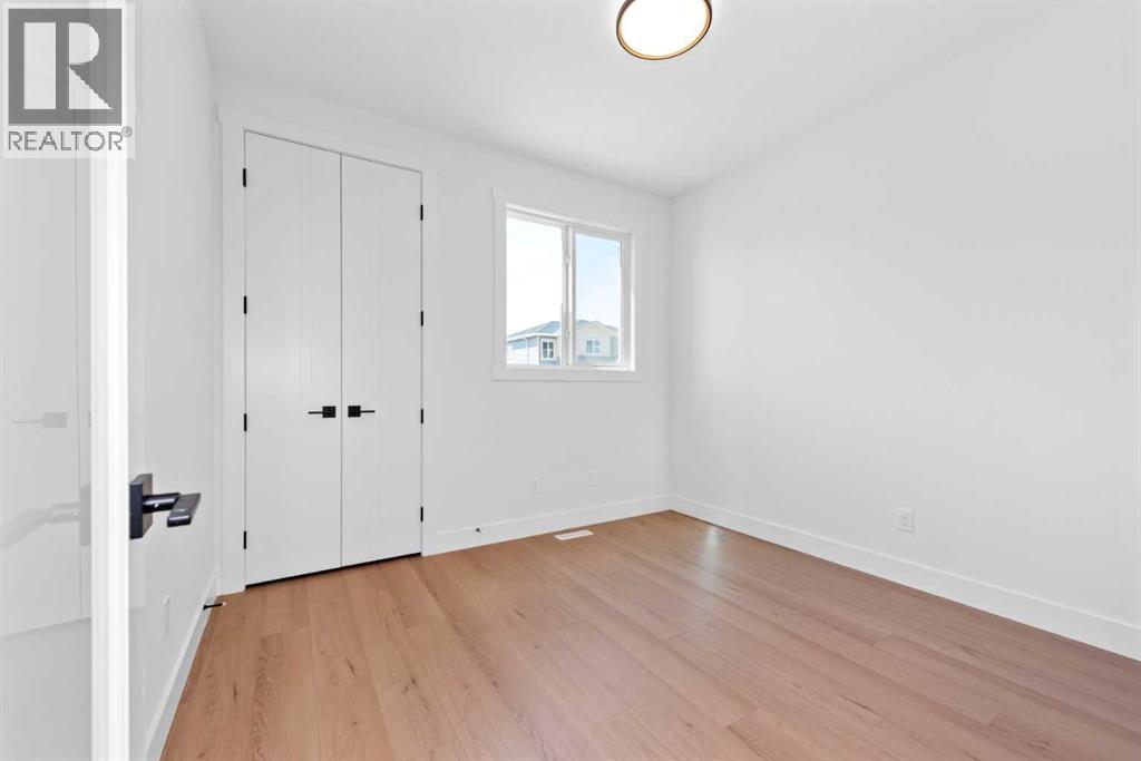 41 Waterford Place Property Photo 14