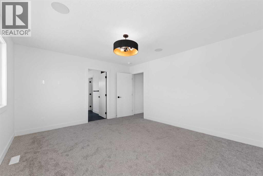 41 Waterford Place Property Photo 28