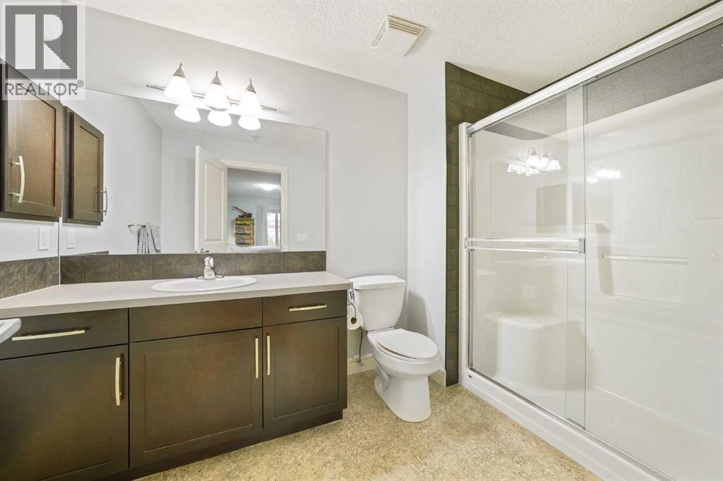 15 Sunset Square Property Photo 12