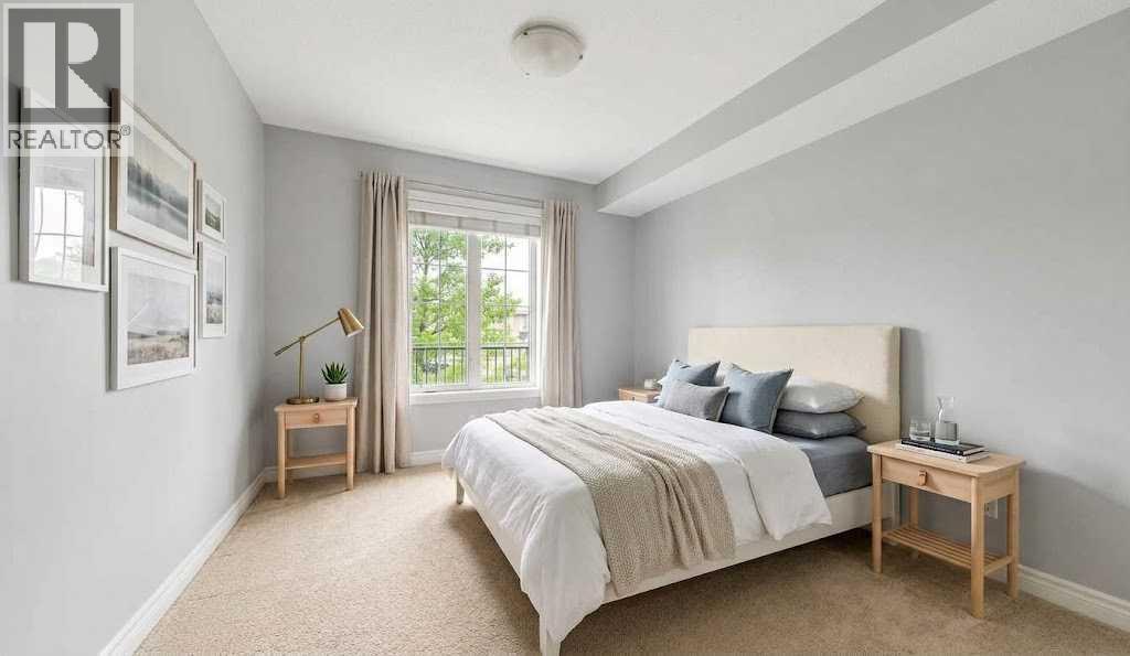 15 Sunset Square Property Photo 14
