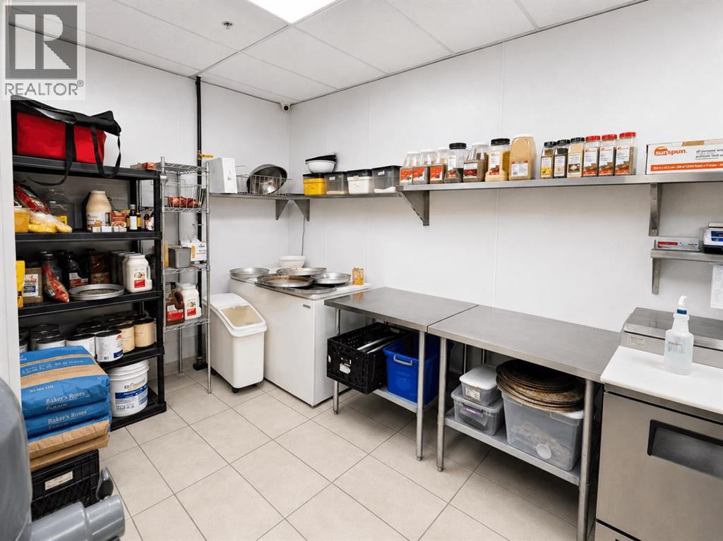 A2338489 Property Photo 10