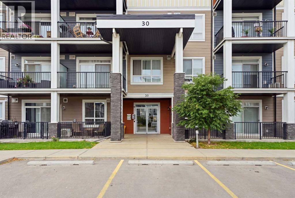 30 Walgrove Walk Southeast Property Photo 3