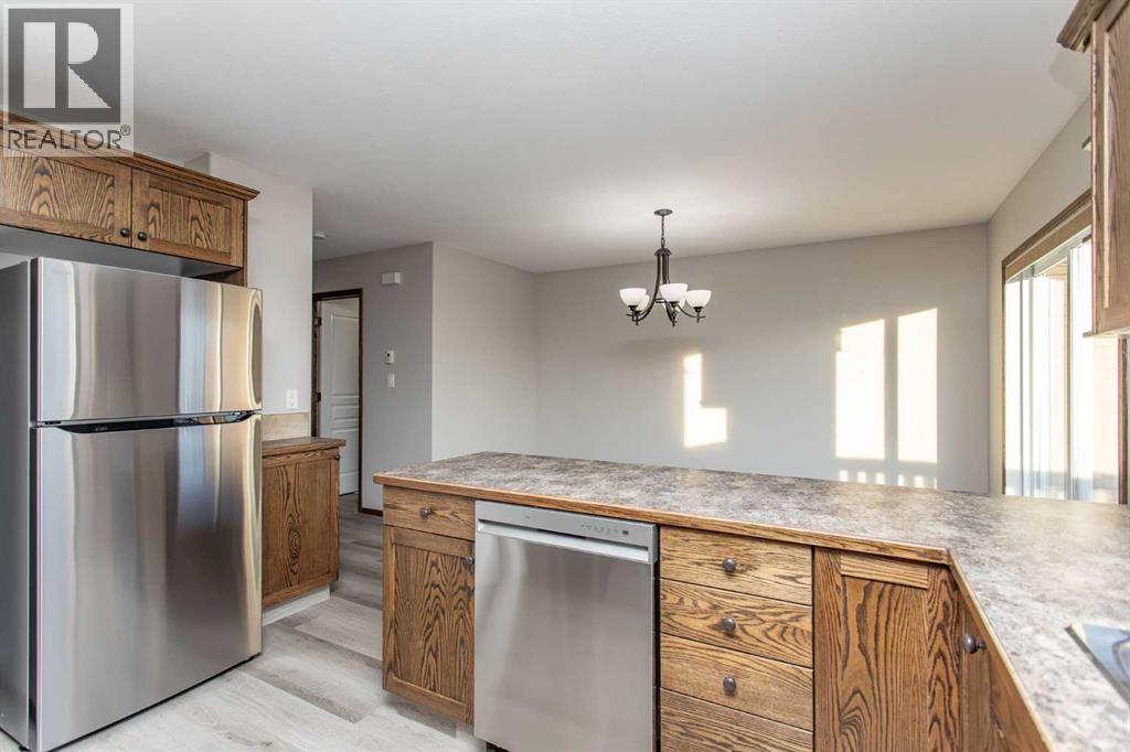 92 Iron Wolf Boulevard Property Photo 14